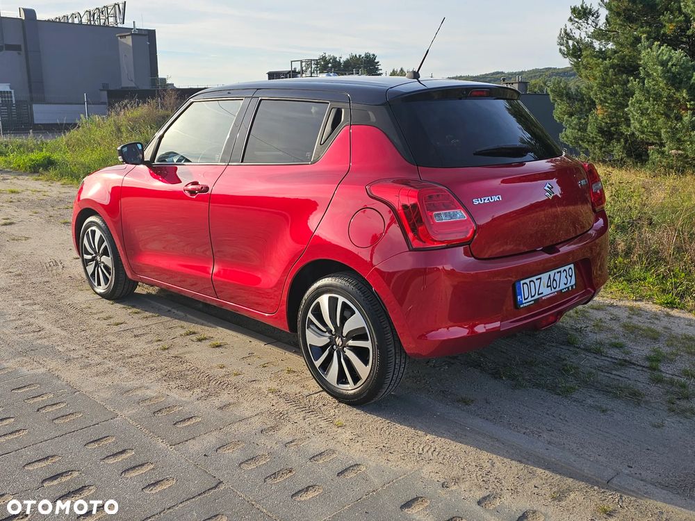 Suzuki Swift 1.2 Premium Plus CVT - 5