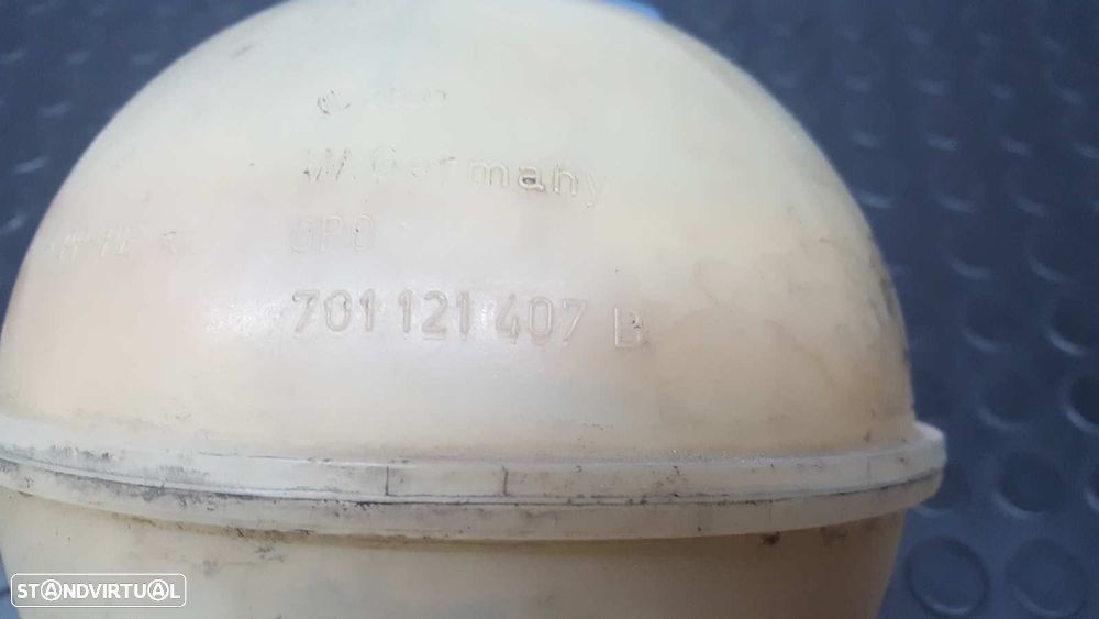 DEPOSÍTO DE EXPANSÃO VOLKSWAGEN T4 TRANSPORTER/FURGONETA (MOD. 1991) COMBI - 4