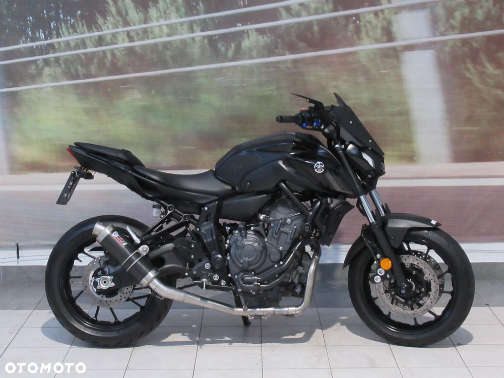 Yamaha MT - 6