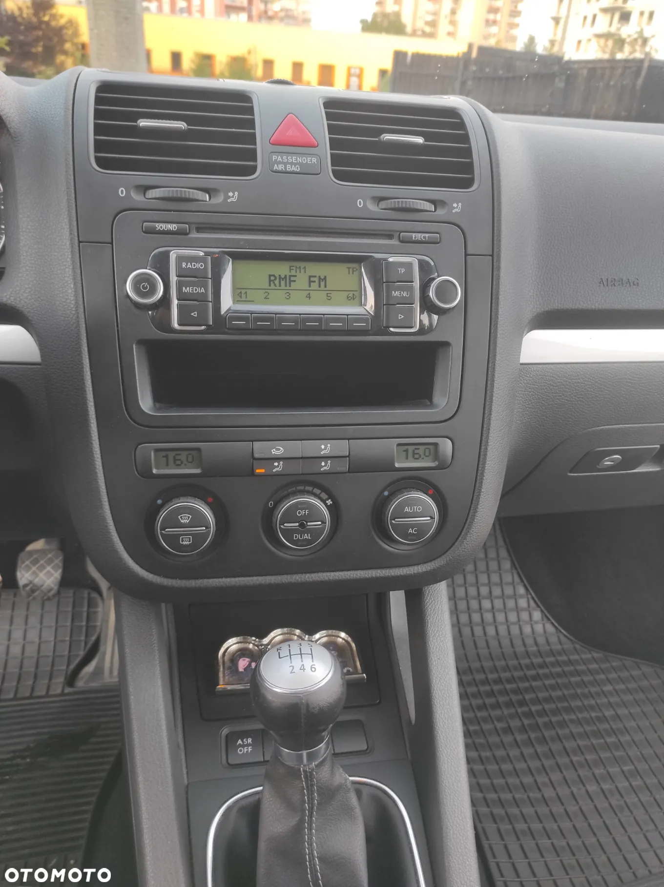 Volkswagen Golf V 1.4 TSI Trendline - 16