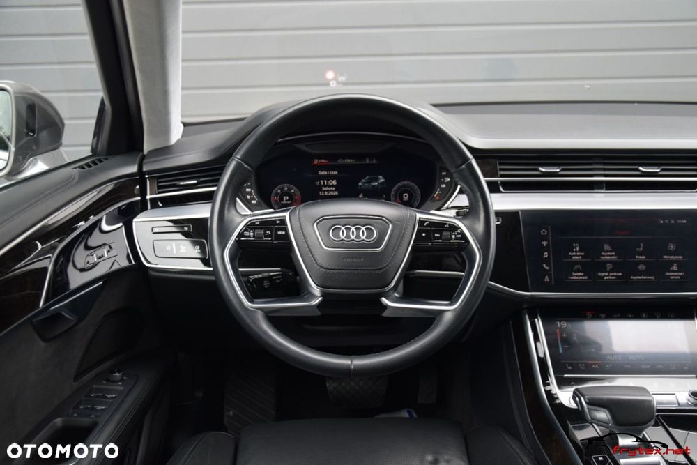 Audi A8 - 35