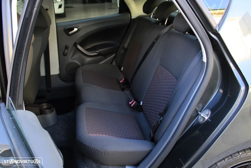 SEAT Ibiza 1.6 TDI CR Style - 26