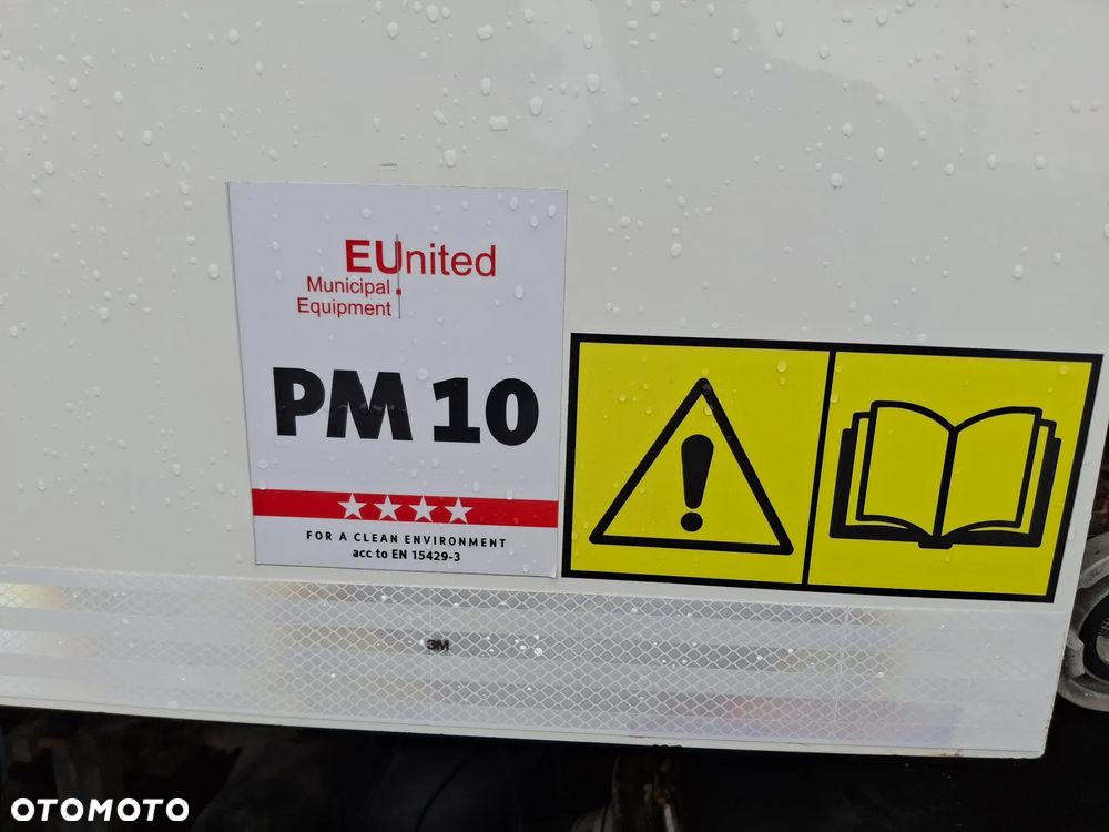 Mercedes-Benz Axor 1829 Zamiatarka FAUN Viajet 2010r EUnited PM10 Karcher Przebieg 76 Tyś KM Euro 5 - 12