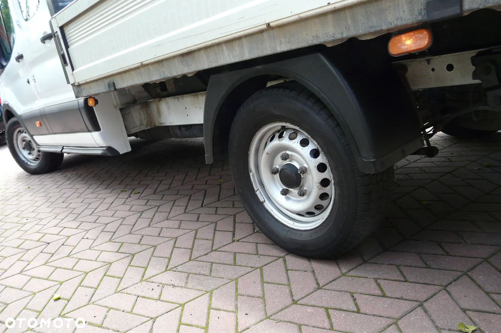 Ford TRANSIT DOKA 155KM 7 osób i paka 287cm - 13