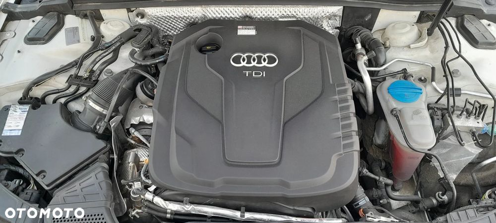 Audi A4 Avant 2.0 TDI DPF clean diesel quattro S tronic S line Sportpaket - 17