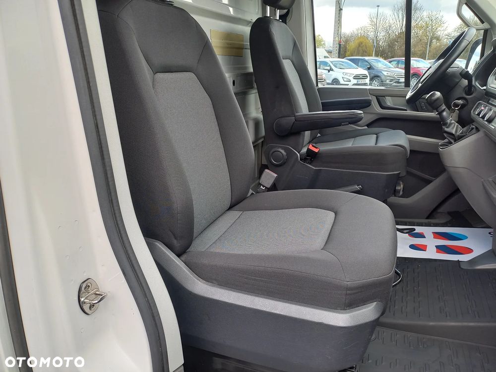 Volkswagen CRAFTER - 14