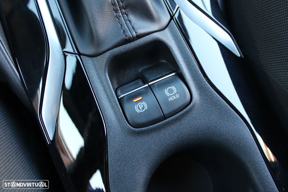 Toyota Corolla 1.8 Hybrid Exclusive - 35