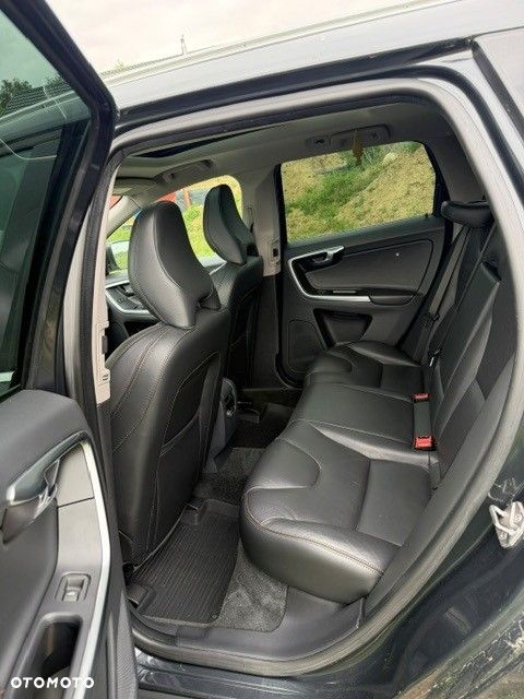 Volvo XC 60 - 2