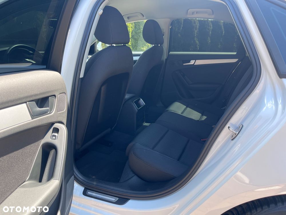 Audi A4 Limousine 2.0 TDI ultra DPF Attraction - 15