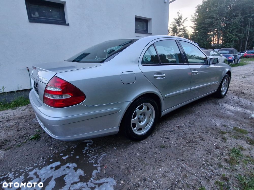 Mercedes-Benz Klasa E 200 Kompressor Automatik Elegance Sport Edition - 5