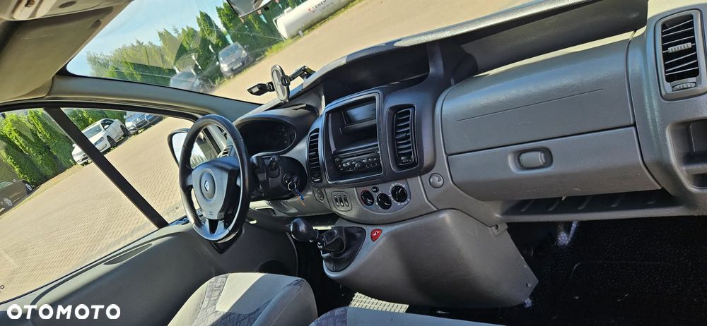 Renault Trafic - 31