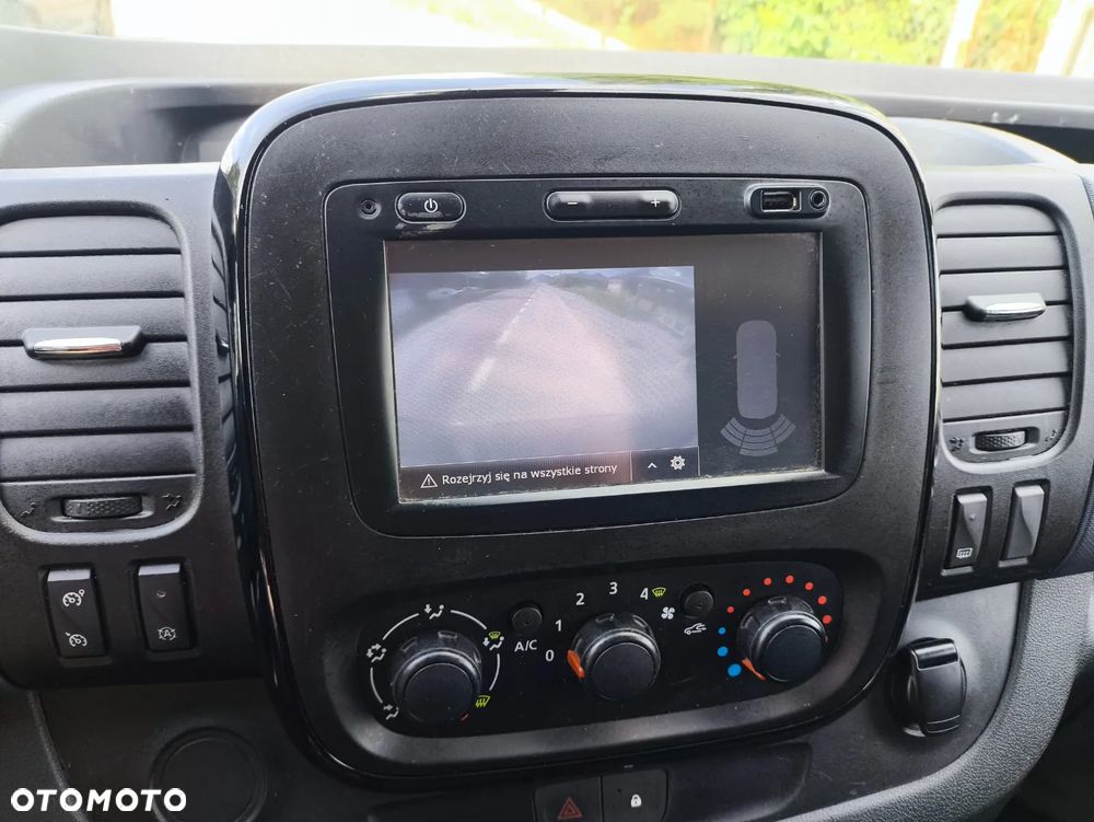 Opel VIVARO - 16