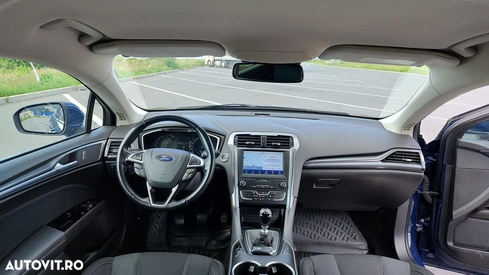Ford Mondeo 2.0 TDCi Titanium - 11