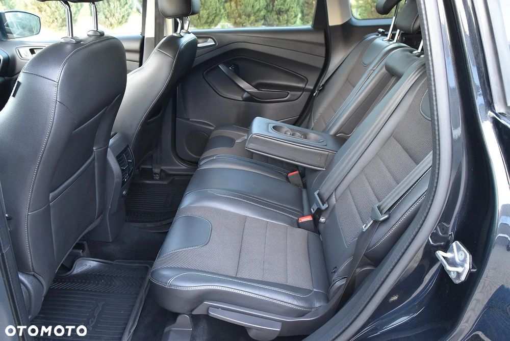 Ford Kuga - 14