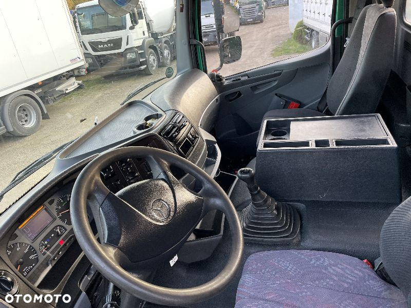Mercedes-Benz AXOR 1829 - 12