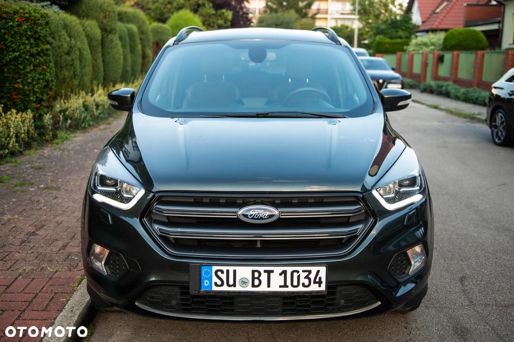 Ford Kuga 1.5 EcoBoost 2x4 ST-Line - 10