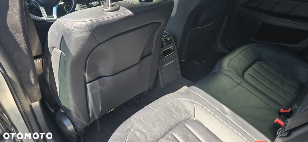 Mercedes-Benz CLS 350 CDI BlueEff - 8