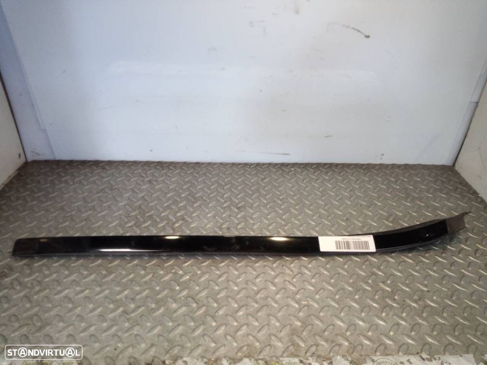 MOLDURAS FRENTE MERCEDES-BENZ CLASE E ALL-TERRAIN - 1