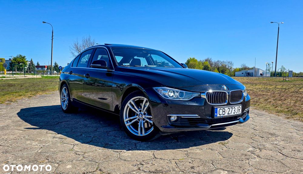 BMW Seria 3 328i Luxury Line - 20