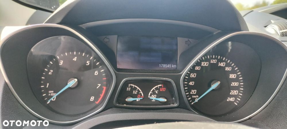 Ford Kuga - 5