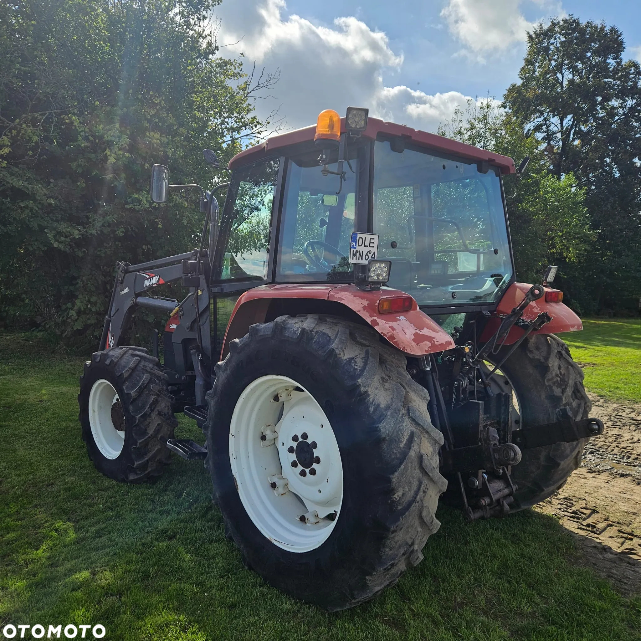 New Holland L75 - 5