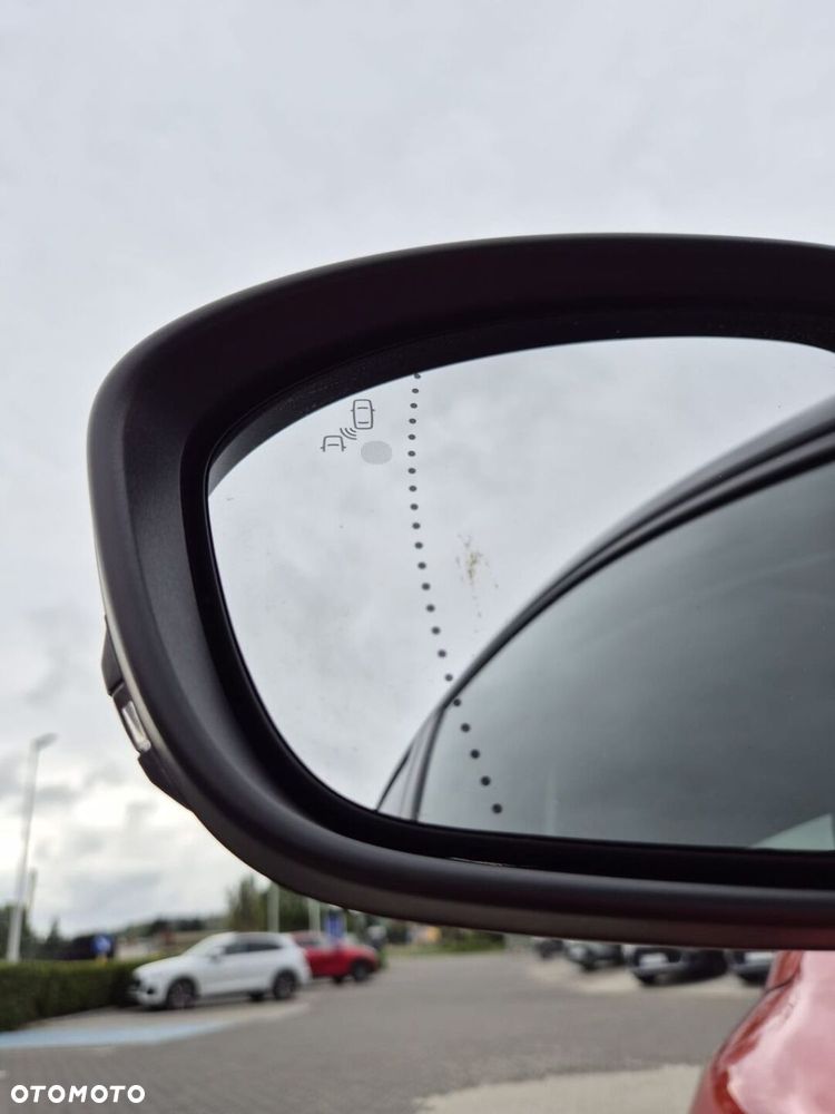 Renault Captur 1.3 TCe Intens EDC - 28