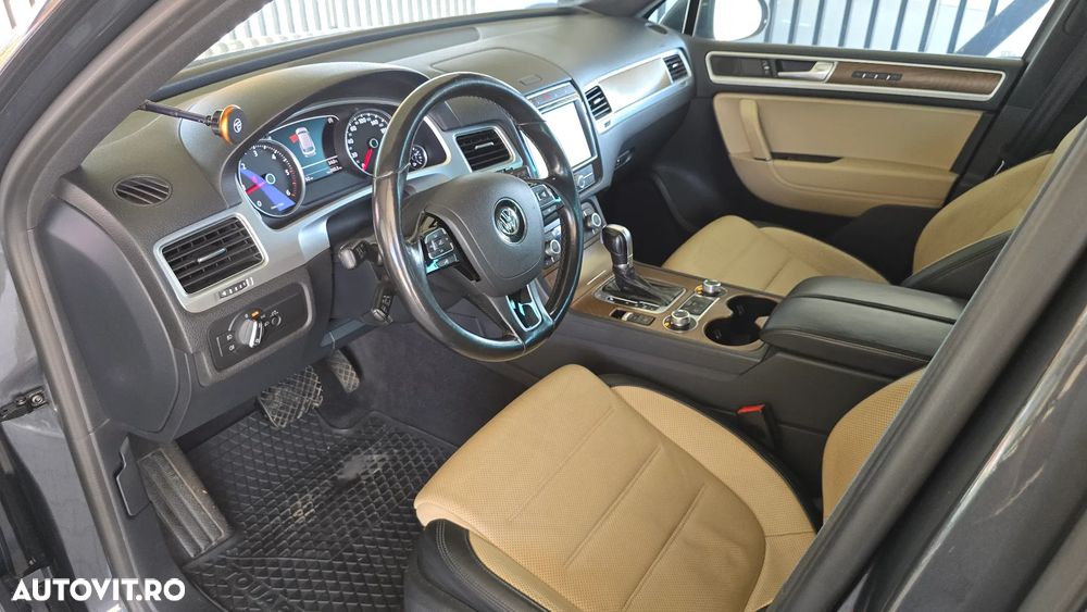 Volkswagen Touareg 3.0 V6 TDI BMT - 18