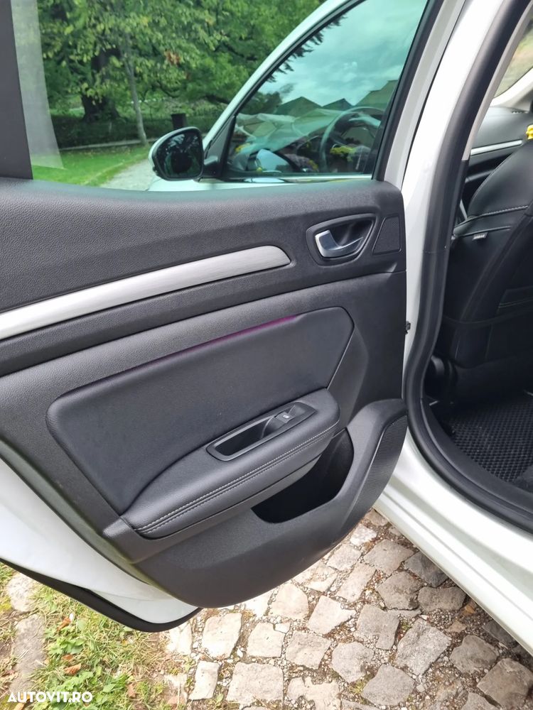 Renault Megane Energy dCi EDC Intens - 14