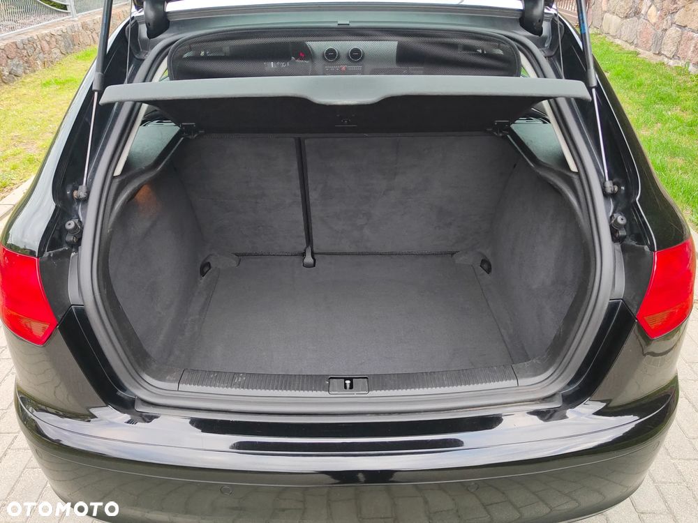Audi A3 Sportback 1.6 Ambition - 21