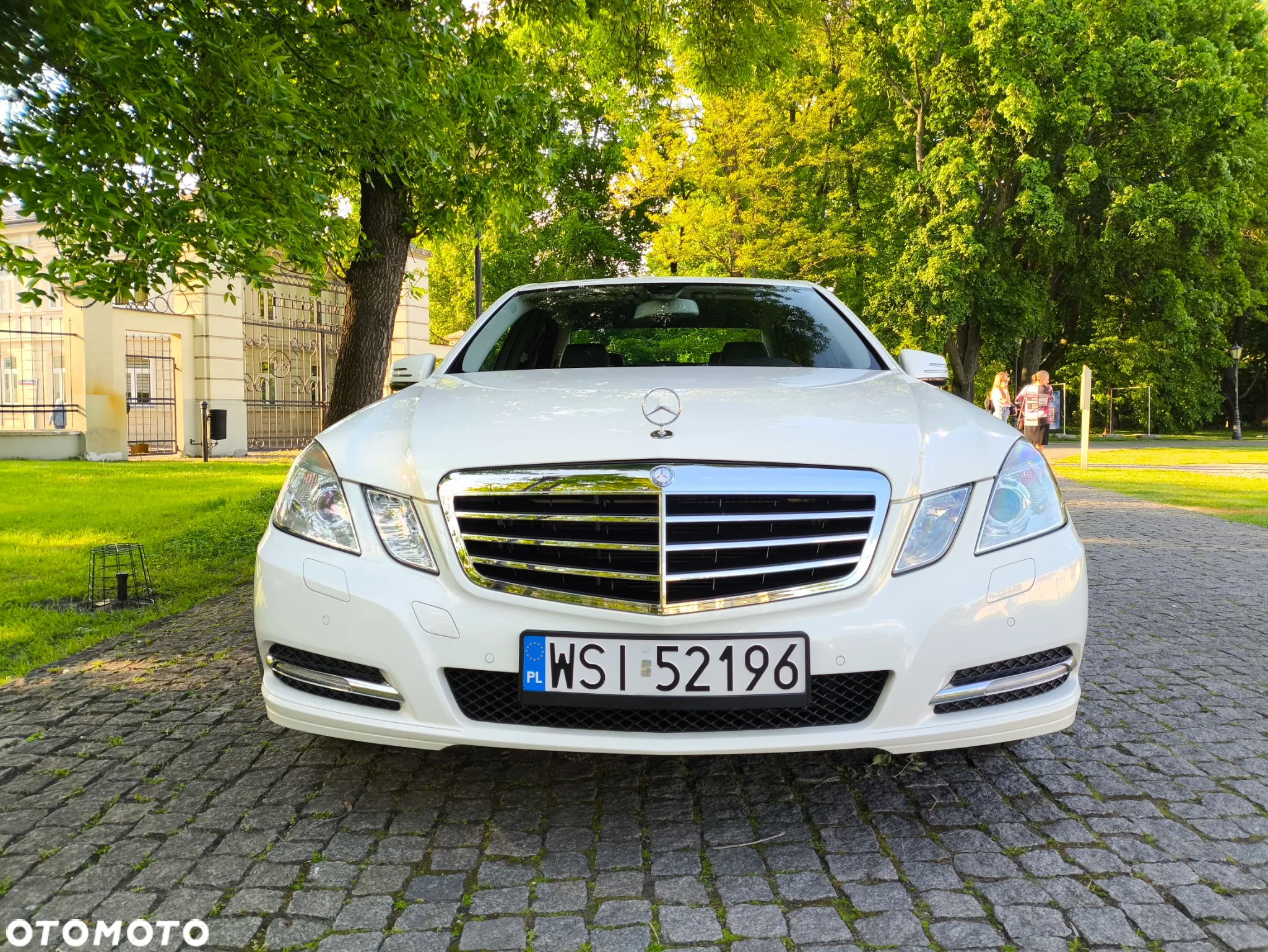 Mercedes-Benz Klasa E 200 T BlueEFFICIENCY - 5