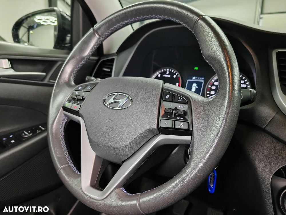 Hyundai Tucson blue 1.7 CRDi 2WD Classic - 15