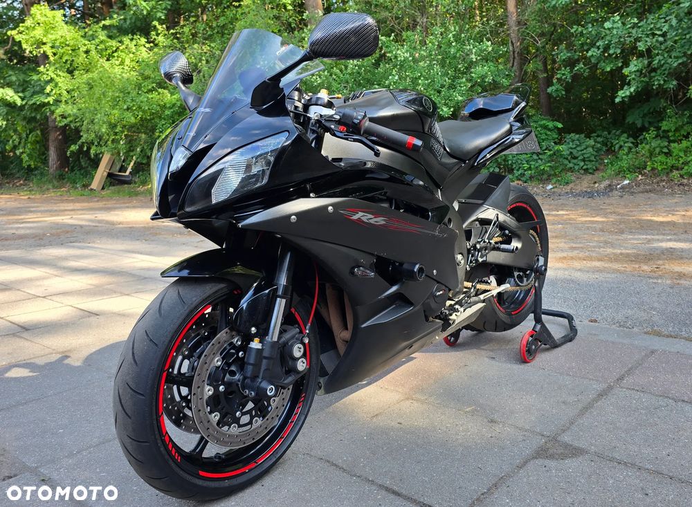 Yamaha R6 - 2