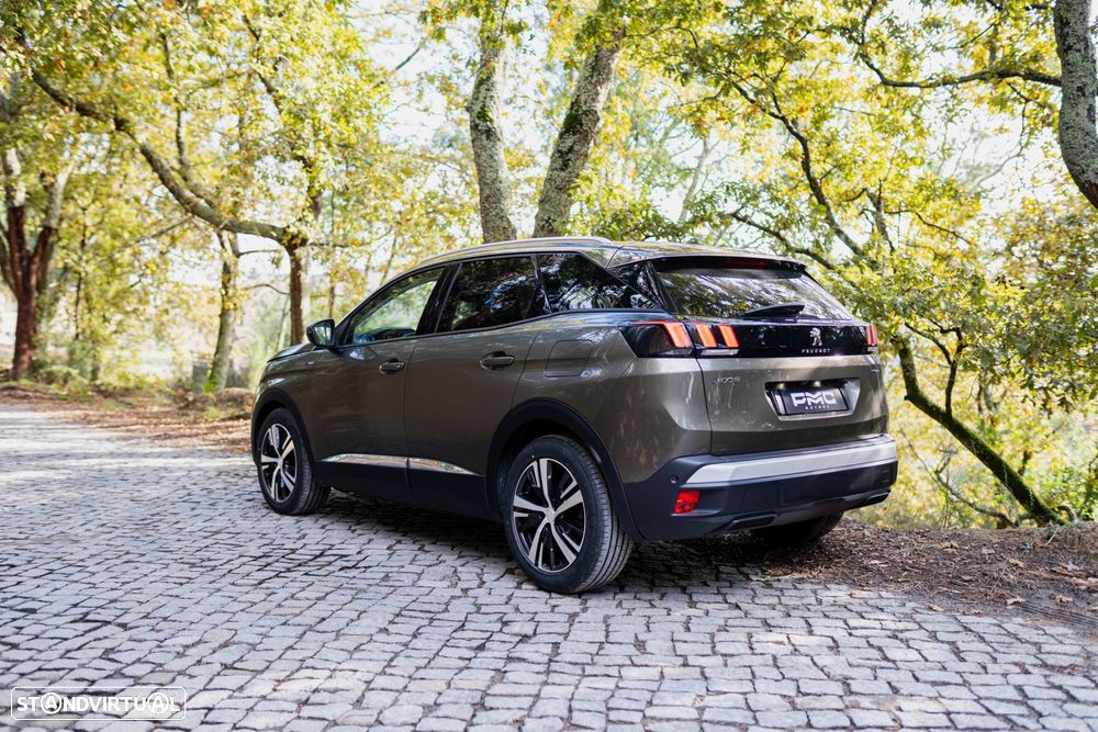 Peugeot 3008 1.6 Hybrid Allure e-EAT8 - 22