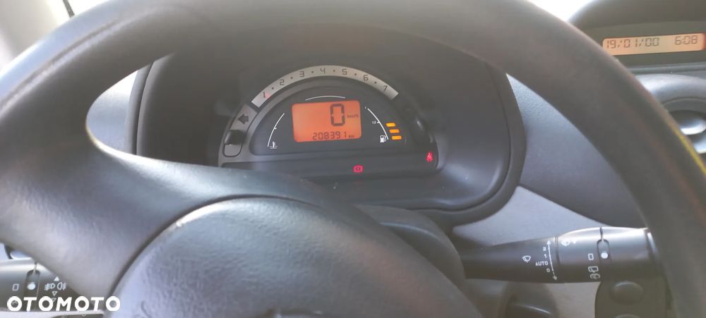 Citroën C3 1.4 Control+ (sx) - 4