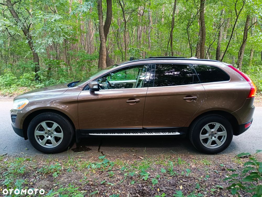 Volvo XC 60 DRIVe R Design - 39