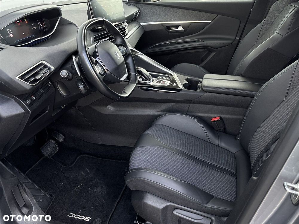Peugeot 3008 1.5 BlueHDi Allure Pack S&S EAT8 - 11