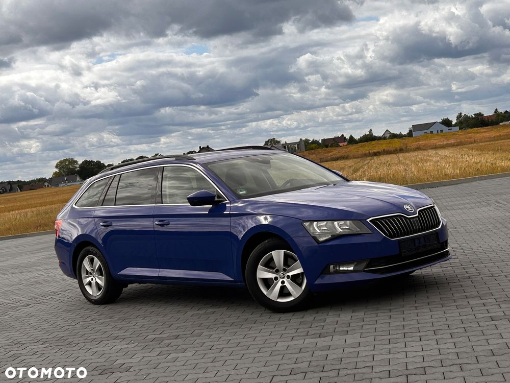 Skoda Superb 2.0 TDI DSG Active - 10