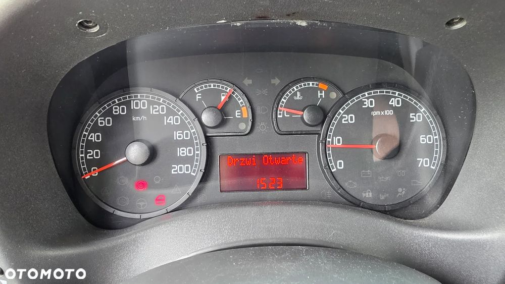 Fiat DOBLO LONG - 13