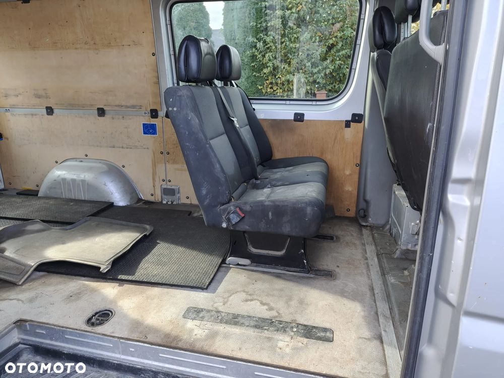 Volkswagen Crafter - 16