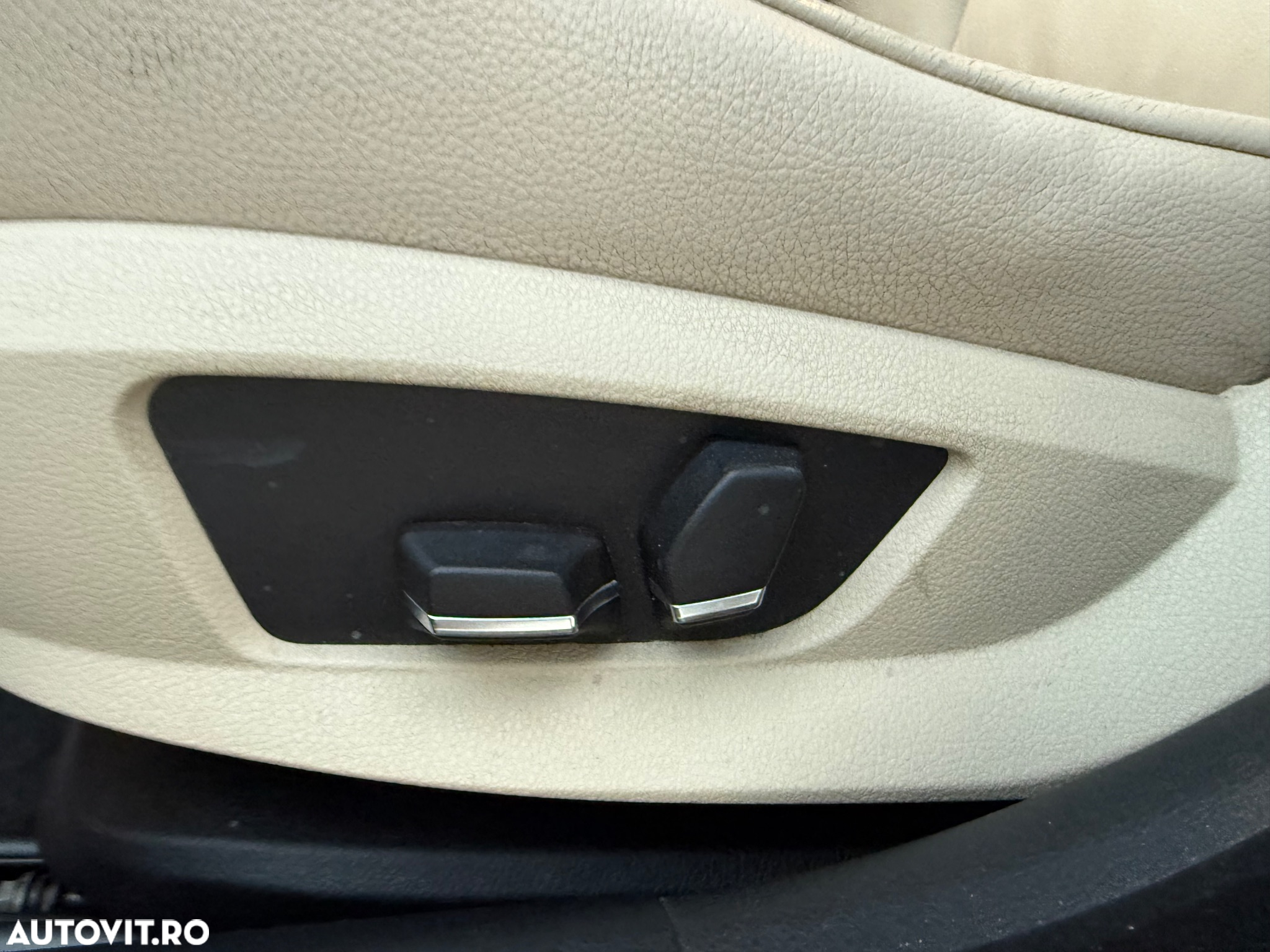 BMW Seria 5 520i Aut. Modern Line - 18