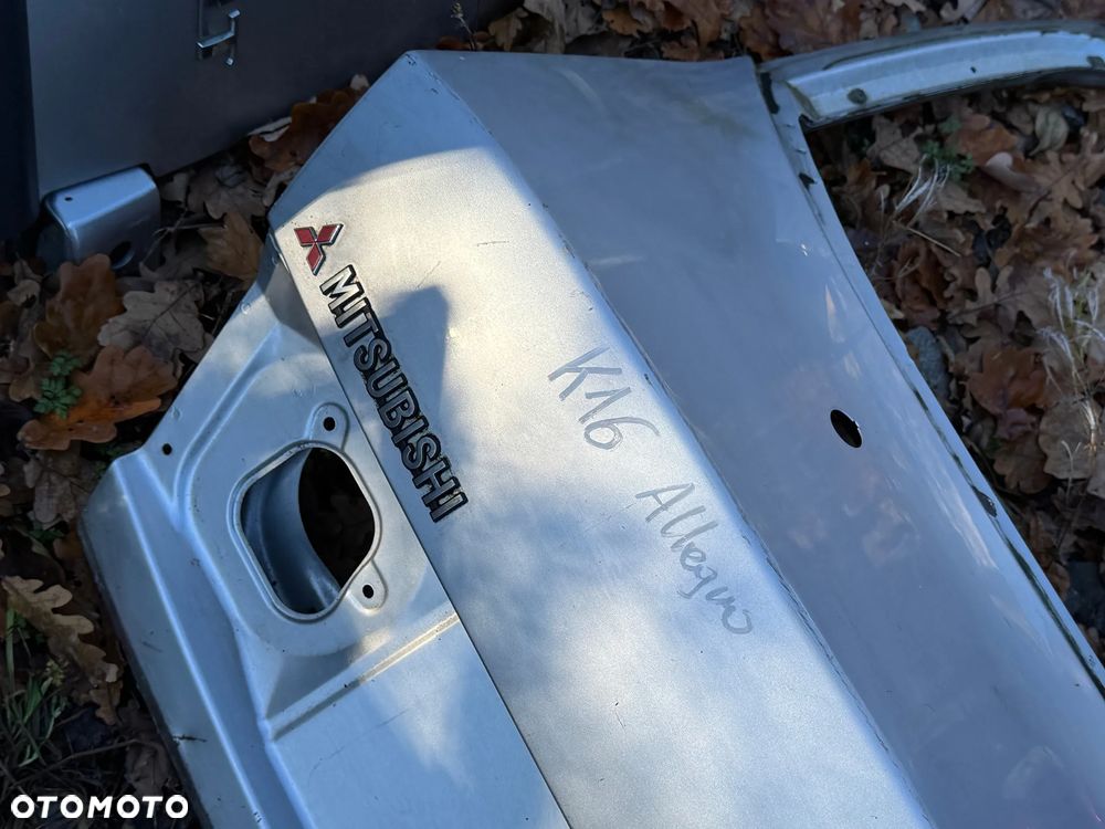 MITSUBISHI CARISMA I SEDAN KLAPA TYLNA BAGAŻNIKA BEZ SZYBY - 3