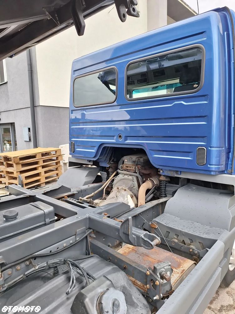 Mercedes-Benz Atego 818 - 13