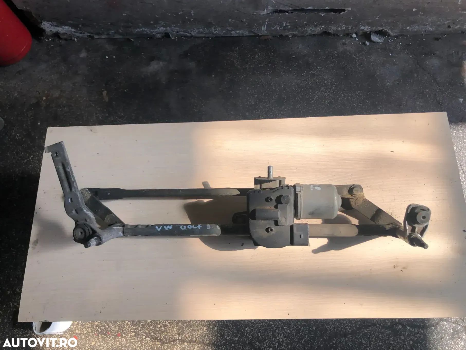 Ansamblu stergatoare complet cu motoras VW Volkswagen Golf 5 - 1