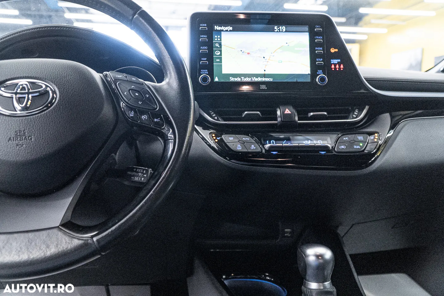 Toyota C-HR 2.0 HSD 184 CP 4x2 CVT Style - 35