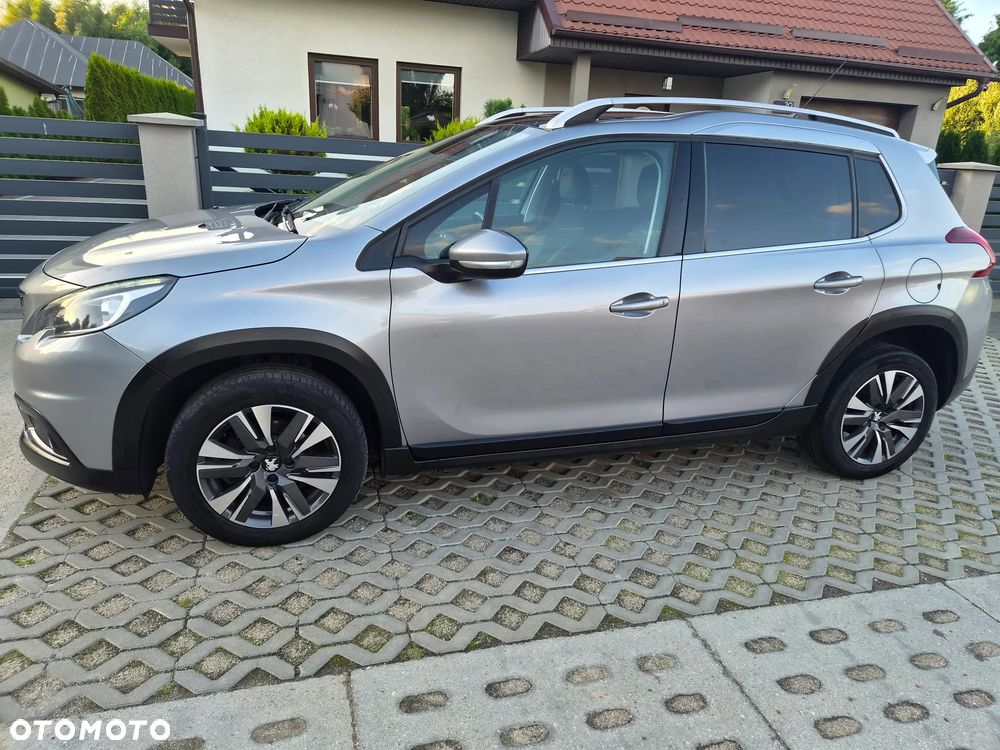 Peugeot 2008 BlueHDi 100 STOP & START Allure - 3