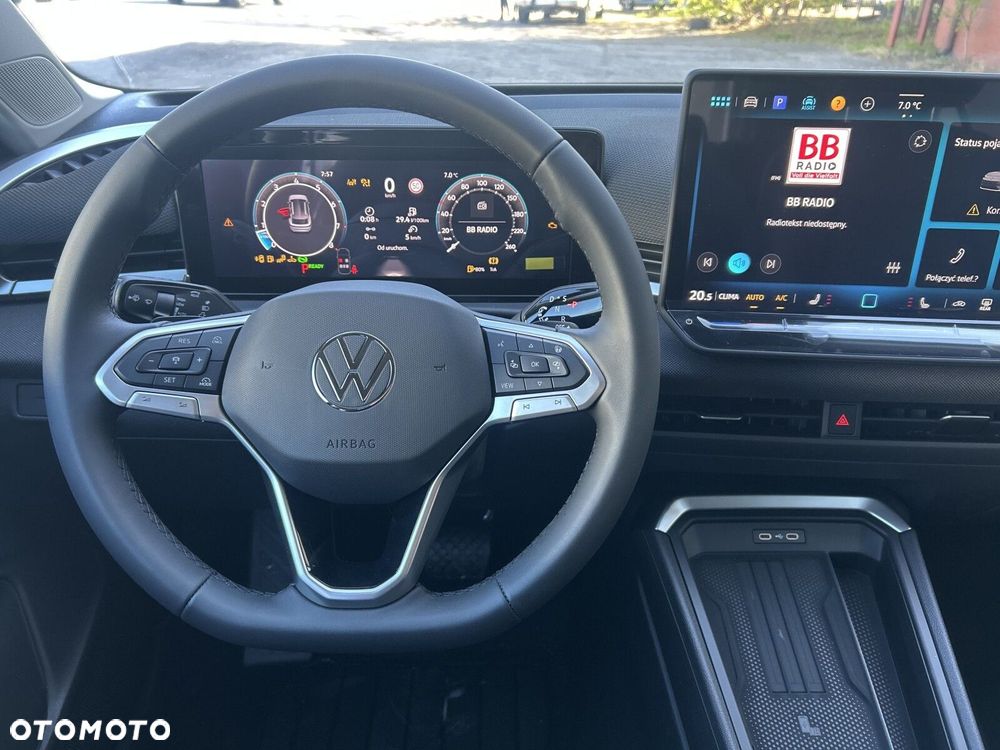 Volkswagen T-Roc - 28