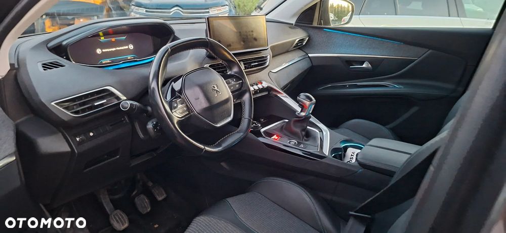 Peugeot 3008 1.5 BlueHDi Allure Pack S&S - 11