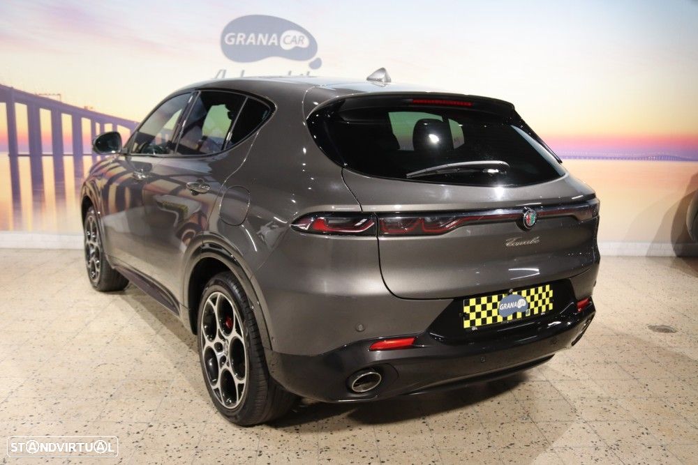 Alfa Romeo Tonale 1.3 Plug-In Hybrid Veloce e-AWD - 2