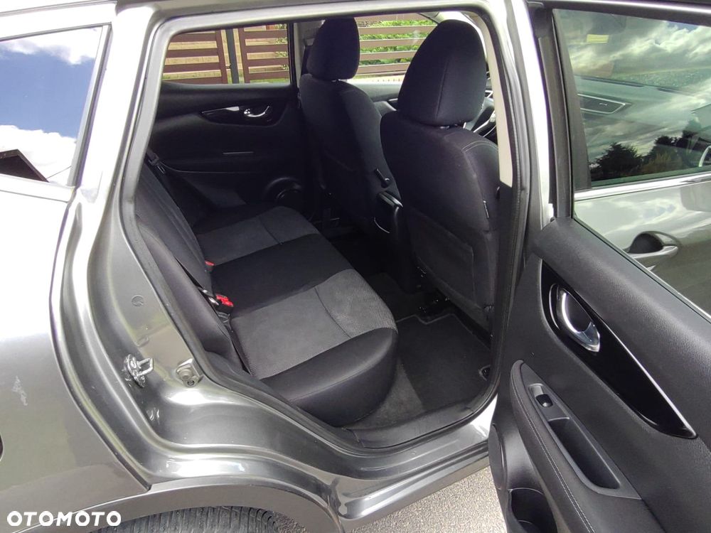 Nissan Qashqai 1.6 dCi Xtronic TEKNA - 25