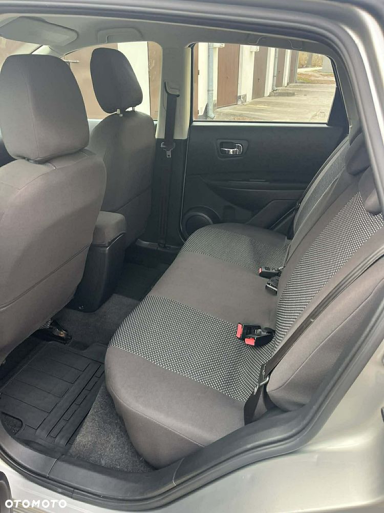 Nissan Qashqai 1.6 Visia - 10